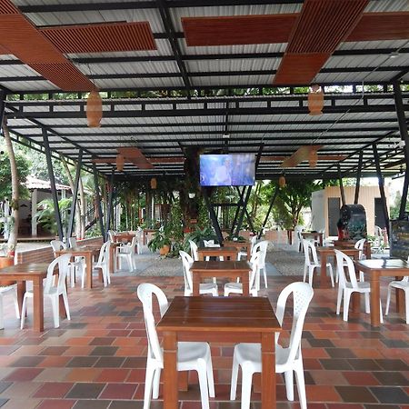 Hotel Campestre Las Palmas Sas Villavicencio Bagian luar foto