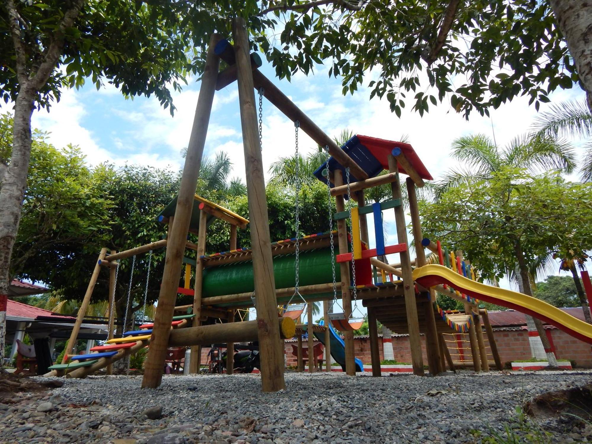 Hotel Campestre Las Palmas Sas Villavicencio Bagian luar foto