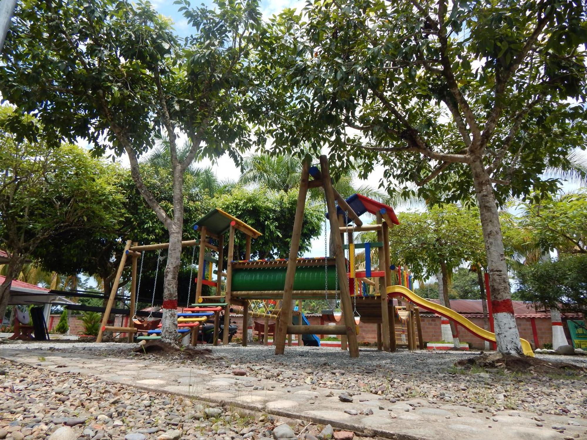 Hotel Campestre Las Palmas Sas Villavicencio Bagian luar foto